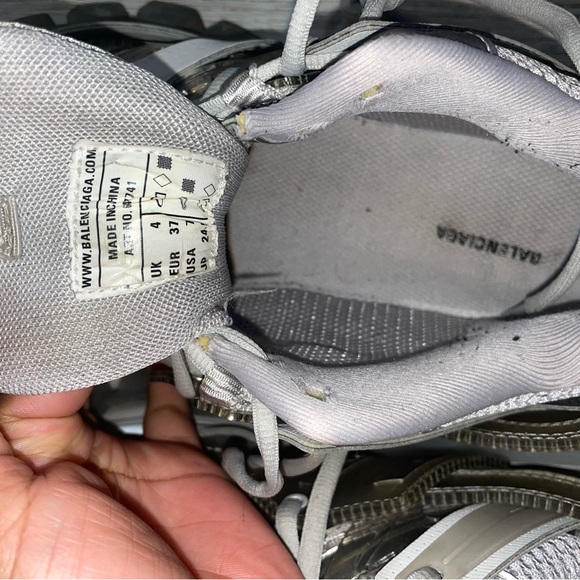 Balenciaga Women's Silver and Gray Sneakers - Picture 6 of 7